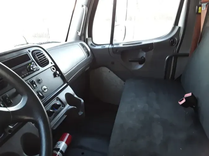 2018 FREIGHTLINER/MERCEDES M2 1062a6ea0bd895be3ad2a9f7db1e0251ec1