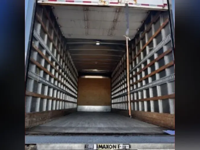 2020 FREIGHTLINER/MERCEDES M2 106