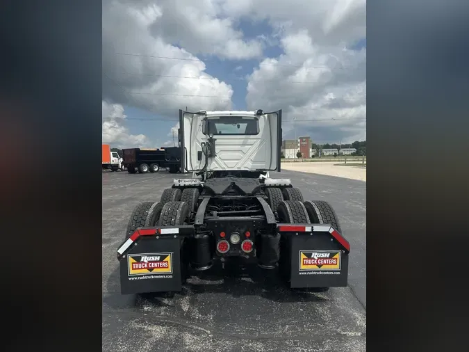 2020 International LT625