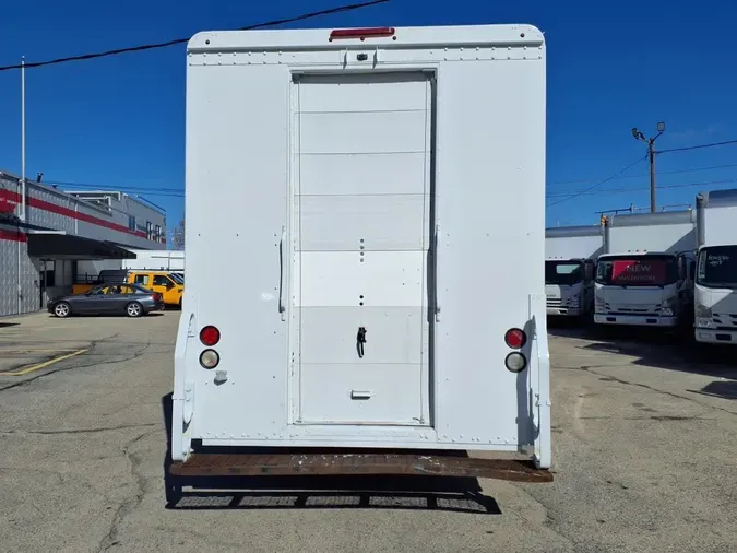 2016 FRTLR CUSTOM CHASSIS CORP MT55