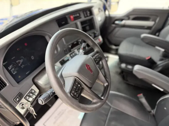 2023 Kenworth T680