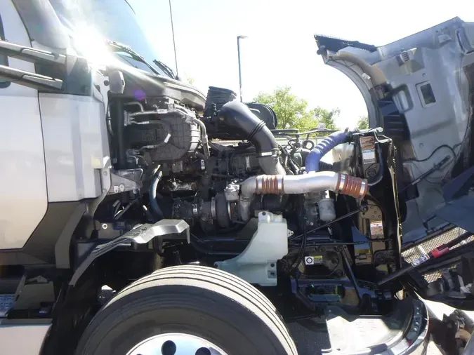 2023 Kenworth T680