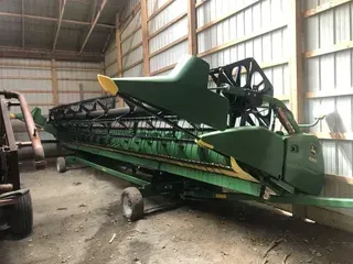 2015 John Deere 635F