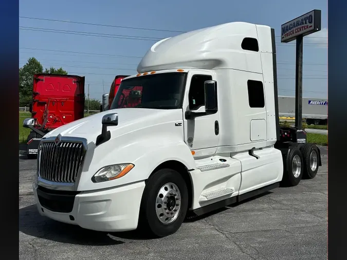 2019 International LT625