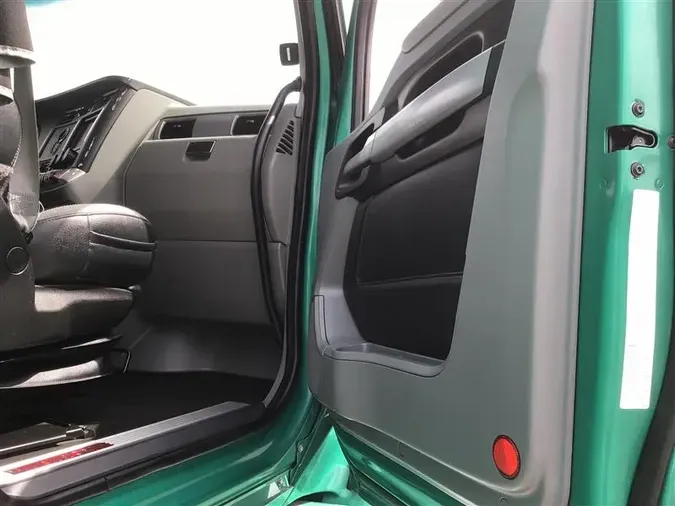 2020 KENWORTH T680