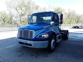 2020 FREIGHTLINER/MERCEDES M2 106