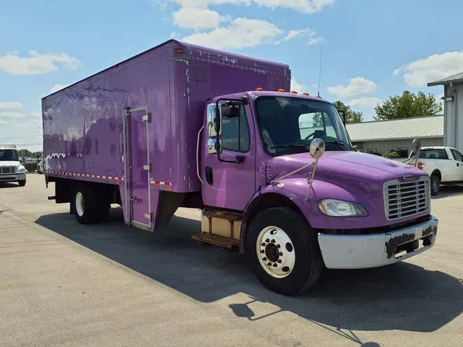 2018 FREIGHTLINER/MERCEDES M2 106