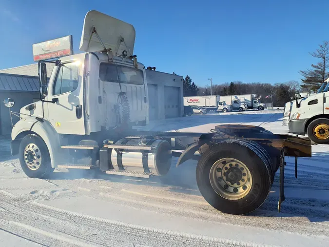 2017 FREIGHTLINER/MERCEDES M2-112