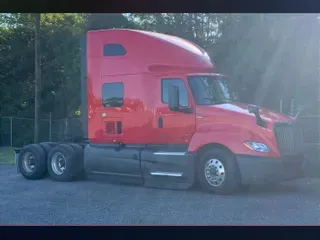 2022 INT LT625 6x4