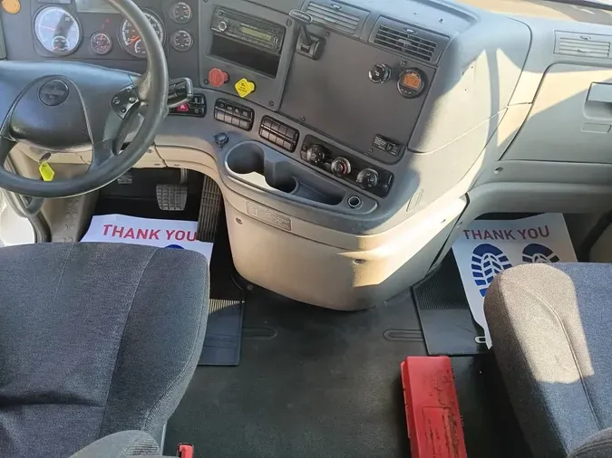 2017 FREIGHTLINER CASCADIA 113
