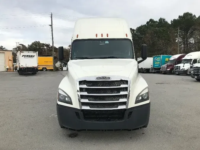 2019 Freightliner T12664ST