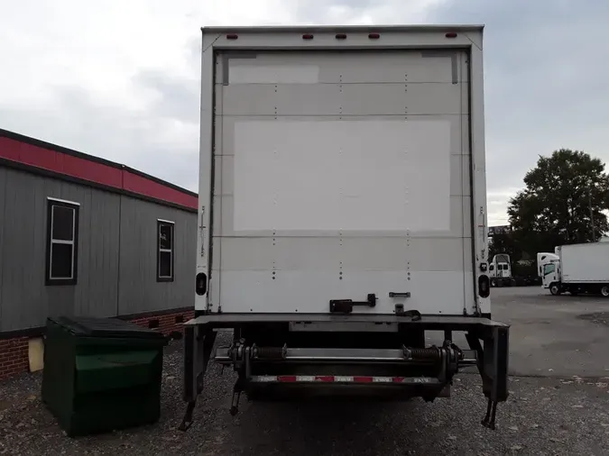 2019 FREIGHTLINER M2 106