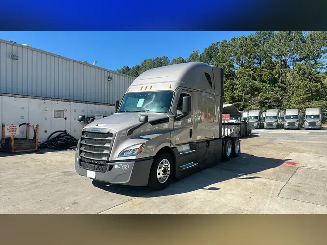 2022 Freightliner Cascadia 126