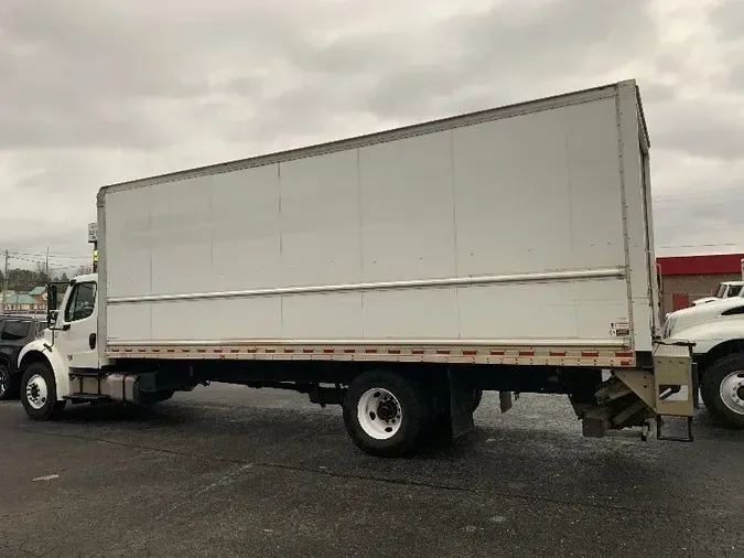 2018 Freightliner M2