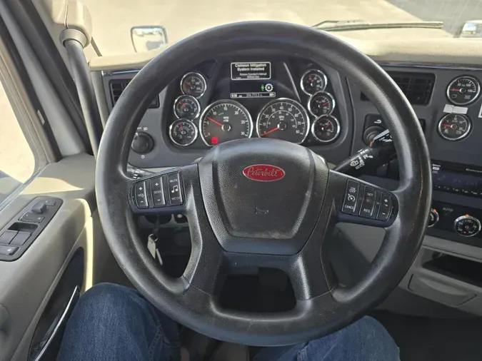 2021 Peterbilt 579