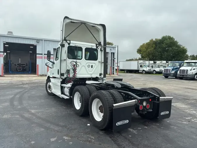 2019 FREIGHTLINER/MERCEDES NEW CASCADIA PX12664