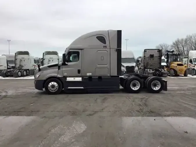 2023 Freightliner Cascadia