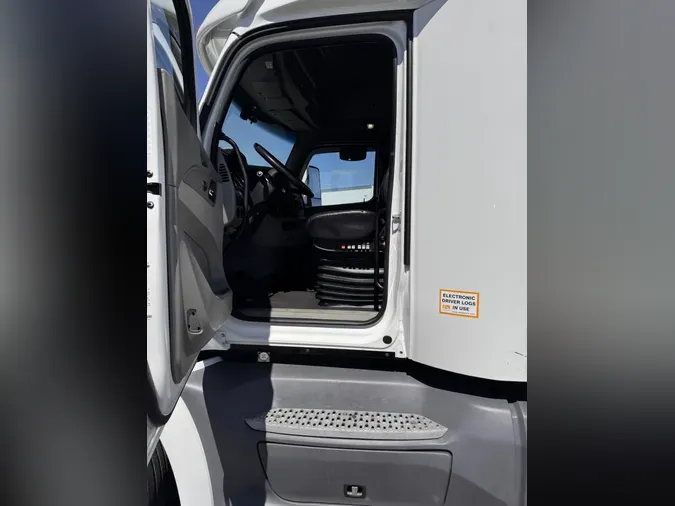 2020 Peterbilt 579