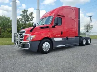 2018 FREIGHTLINER CASCADIA 126