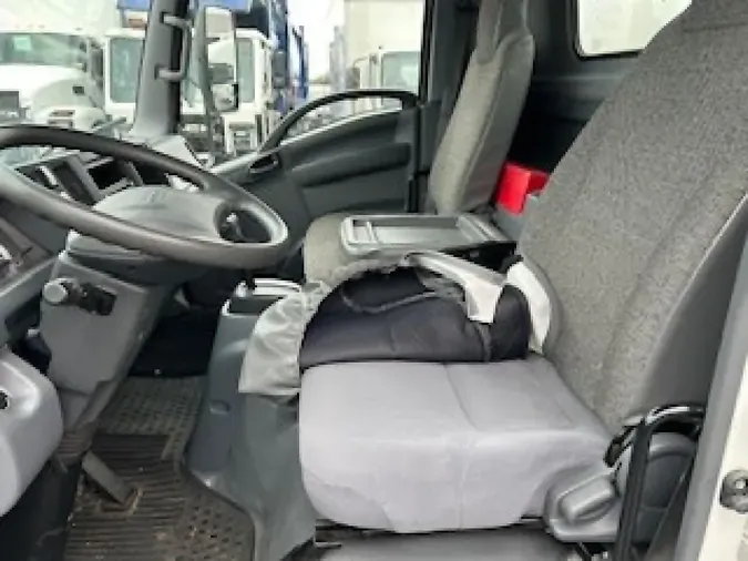 2022 ISUZU NPR HD