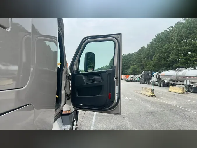 2023 Freightliner Cascadia 1262ab5d143959c1347e2a814470832f83c