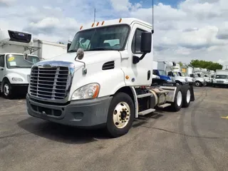 2018 FREIGHTLINER CASCADIA PX11364ST