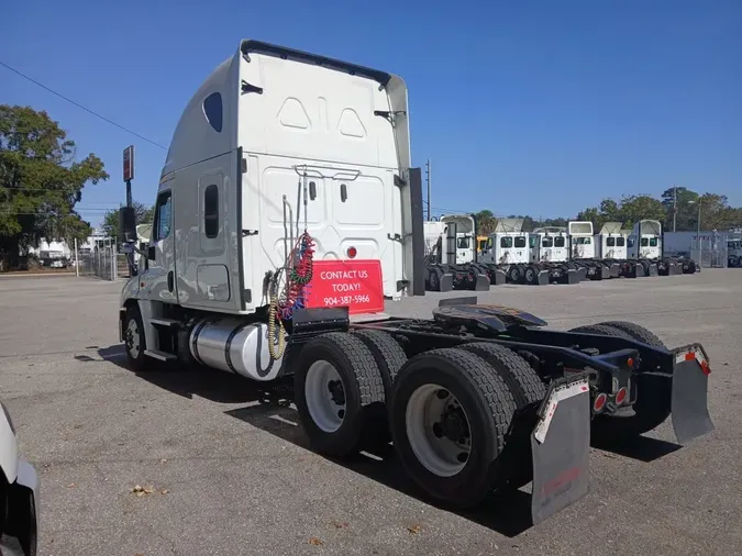 2020 FREIGHTLINER/MERCEDES CASCADIA 1252abdef34176a62b3d98e76ce8b93a11e