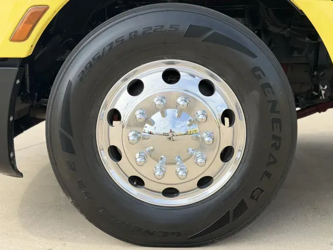 2022 Peterbilt 5792ac12b917942f869108711a82f3fb11e