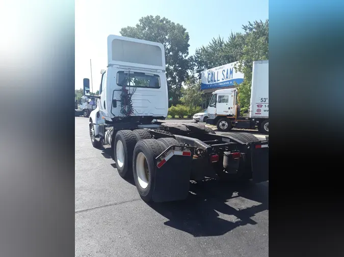 2018 NAVISTAR INTERNATIONAL LT625 DAYCAB T/A