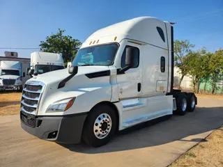 2020 Freightliner NEW CASCADIA PX12664