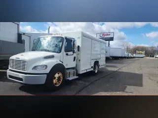 2019 FREIGHTLINER/MERCEDES M2 106