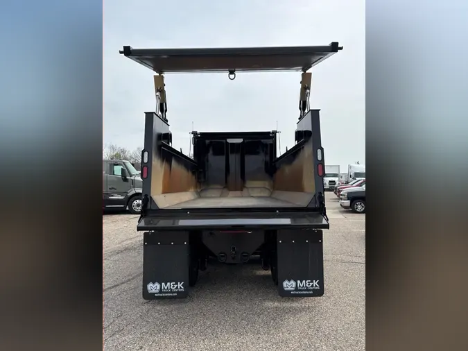 2027 MACK Granite GR64B