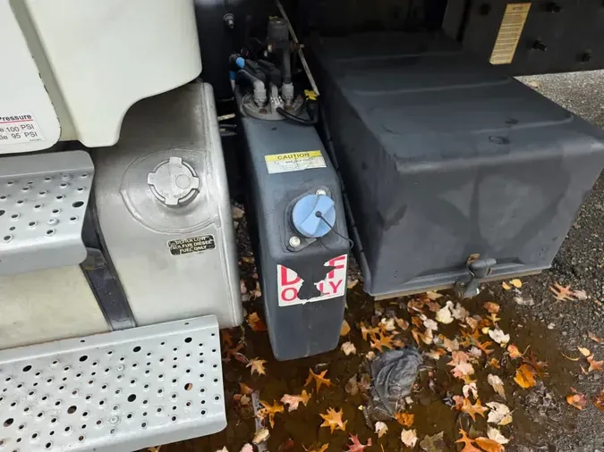 2019 FREIGHTLINER/MERCEDES M2 1062acf689d5a2b53cb757ab116c7afd702