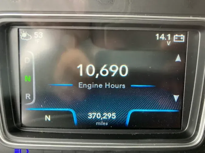 2019 NAVISTAR INTERNATIONAL LT625 DAYCAB T/A