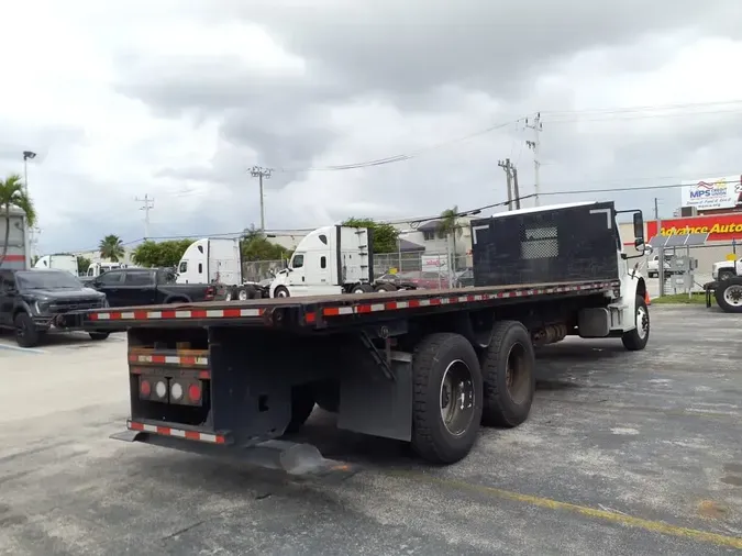 2020 FREIGHTLINER/MERCEDES M2 106