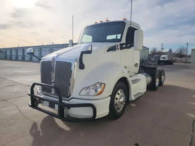 2020 Kenworth T680