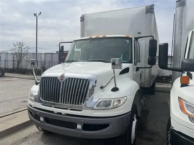 2019 INTERNATIONAL 4300