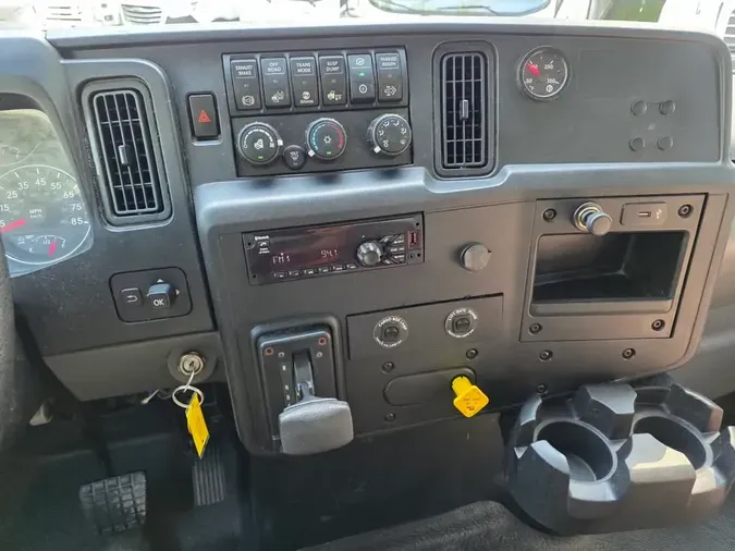 2019 NAVISTAR INTERNATIONAL MV607 (4X2)