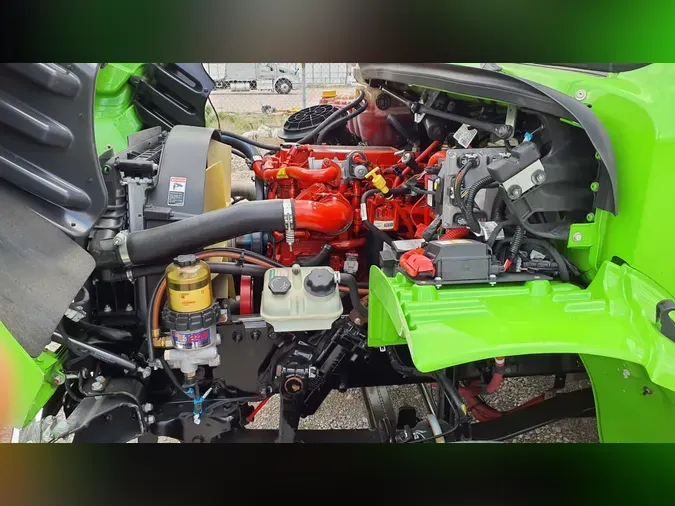 2020 FREIGHTLINER/MERCEDES M2 106