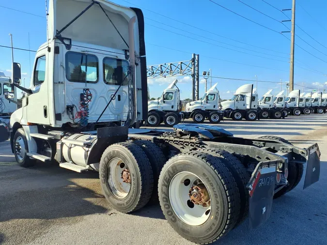 2020 FREIGHTLINER/MERCEDES NEW CASCADIA PX12664