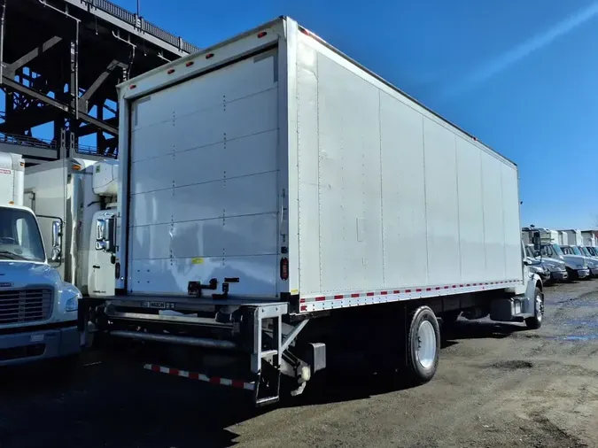 2019 FREIGHTLINER/MERCEDES M2 106