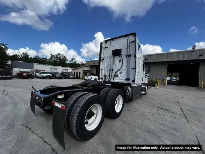 2020 FREIGHTLINER CA126