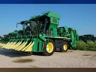2009 John Deere 7760