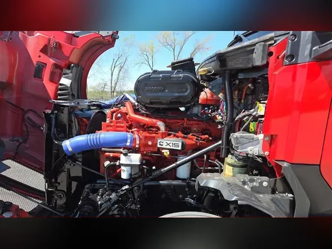 2022 KENWORTH T680