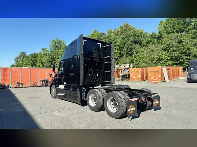 2023 Freightliner Cascadia 1262ae6aa4338deeb647c9d4b9121a66016