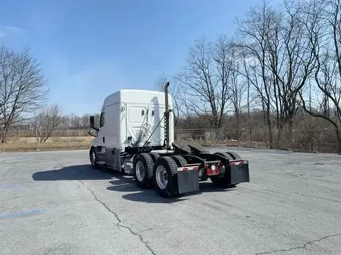 2019 Freightliner Cascadia