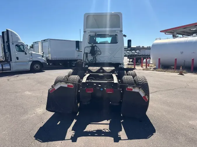 2019 NAVISTAR INTERNATIONAL LT625 DAYCAB T/A2aedf9a9d5d60c7b0a91bd9d7fa1acf9