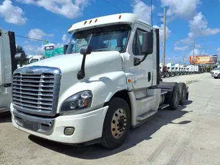 2019 FREIGHTLINER/MERCEDES CASCADIA 125