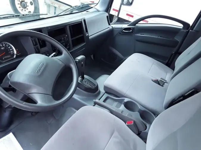 2019 ISUZU NPR HD