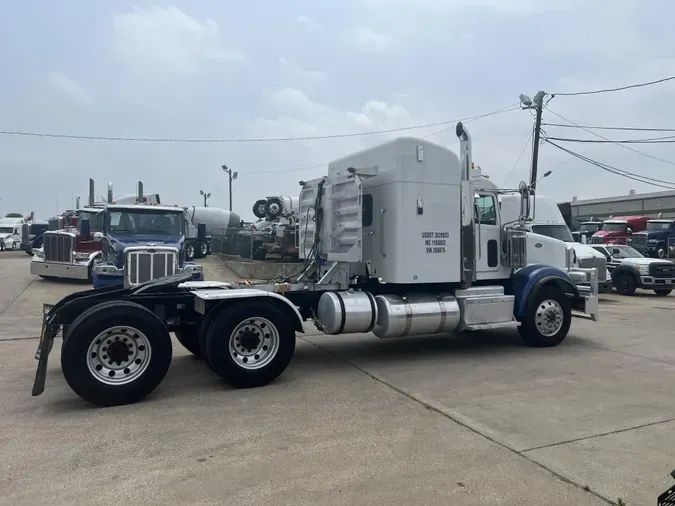 2016 Peterbilt 367